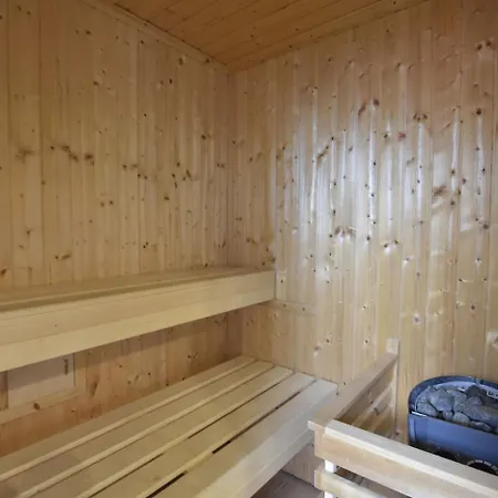 Vintage In With Sauna *
